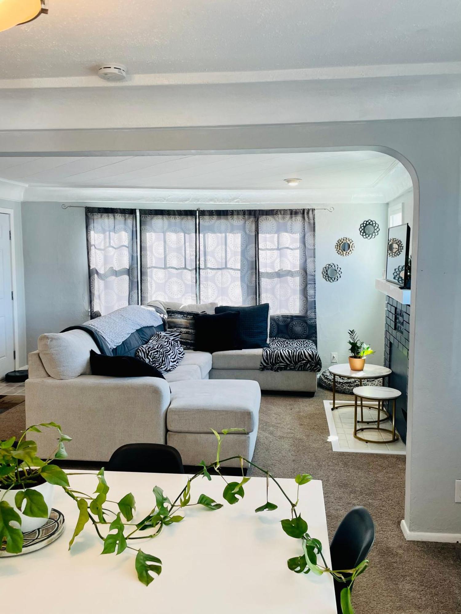 Tacoma Homestay- With Breakfast Included-Private Room エクステリア 写真