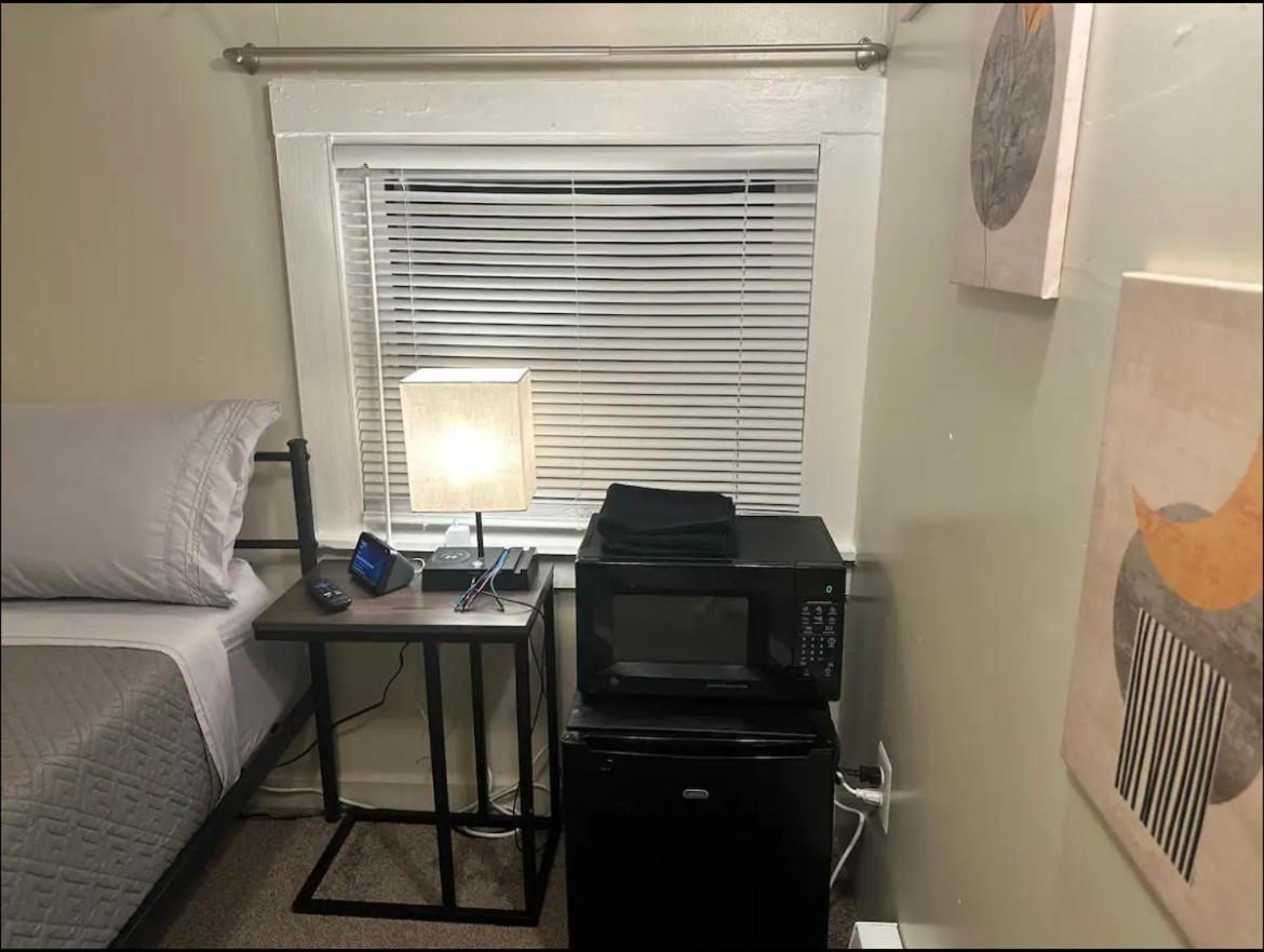 Tacoma Homestay- With Breakfast Included-Private Room エクステリア 写真